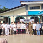 Polsek Kelapa Kampit Kawal Penyerahan Sapi Kurban Presiden