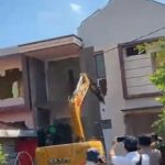 Rumah Mewah Dirobohkan, Sengketa Gono-Gini Berakhir Dramatis